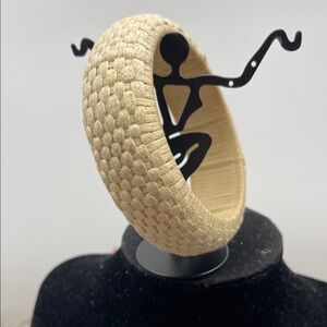 2.6.26-22 Vintage Handwoven Cream Bangle